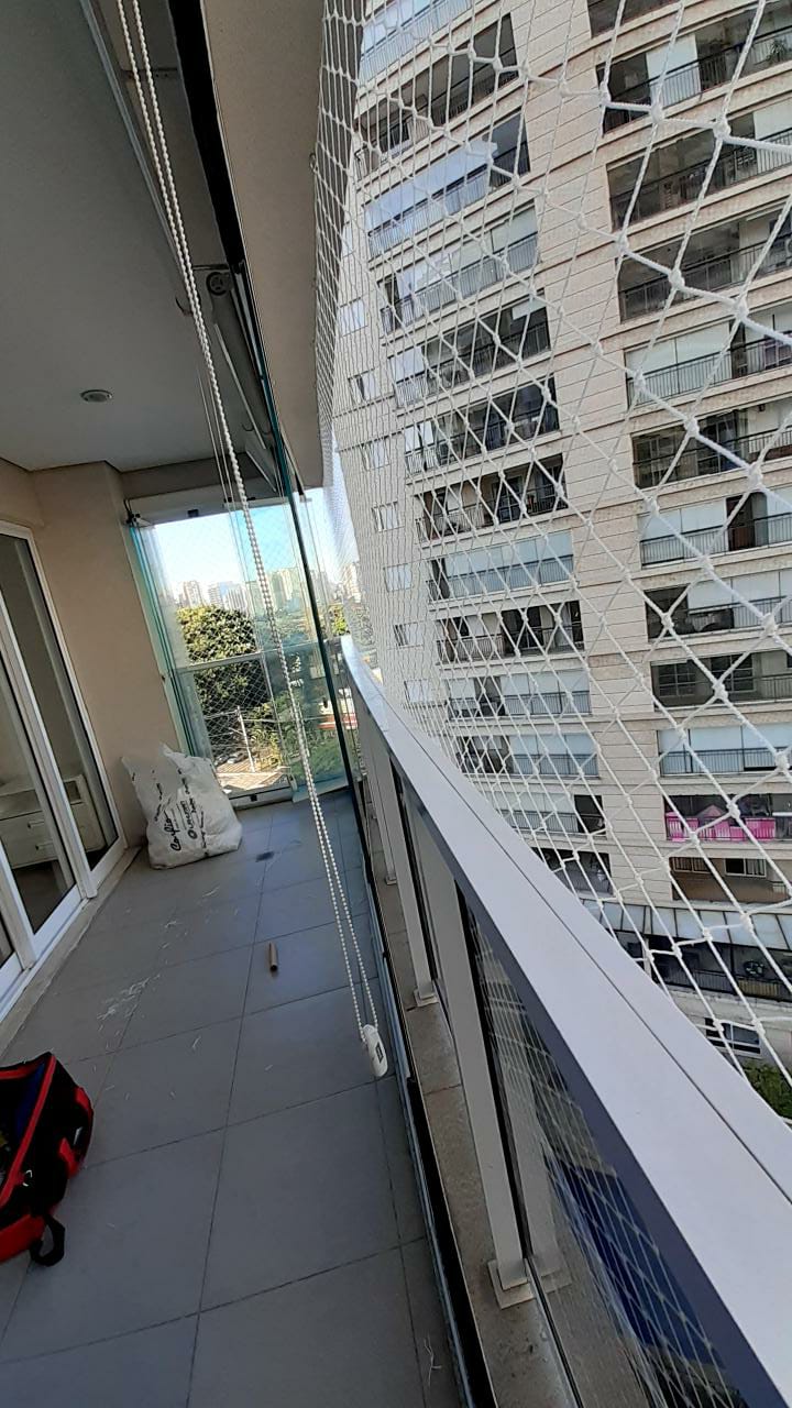 Rede de proteção instalada em sacada